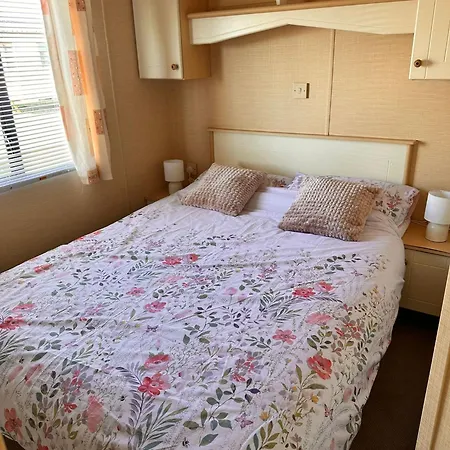 Browns Caravan Rentals, 8 Berth, The Chase, Ingoldmells Skegness Exterior photo