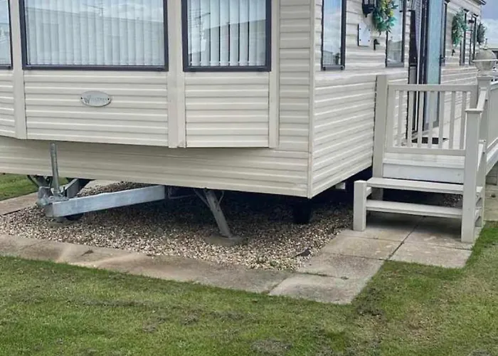 Browns Caravan Rentals, 8 Berth, The Chase, Ingoldmells