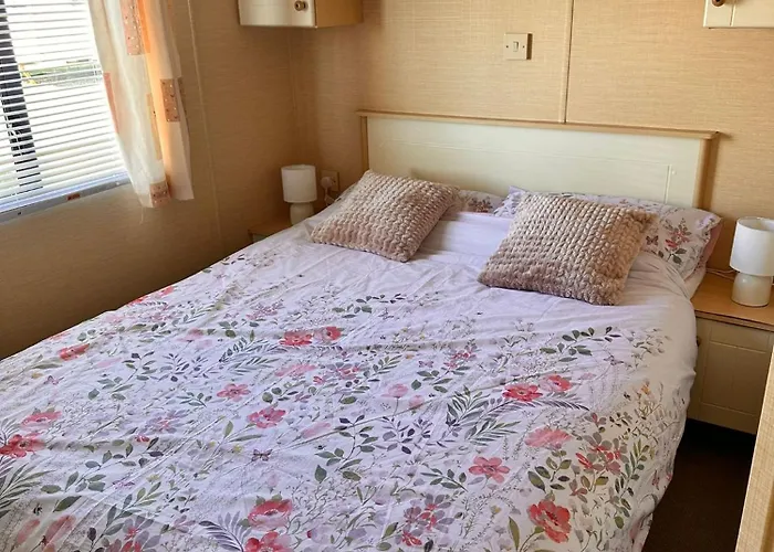 Browns Caravan Rentals, 8 Berth, The Chase, Ingoldmells