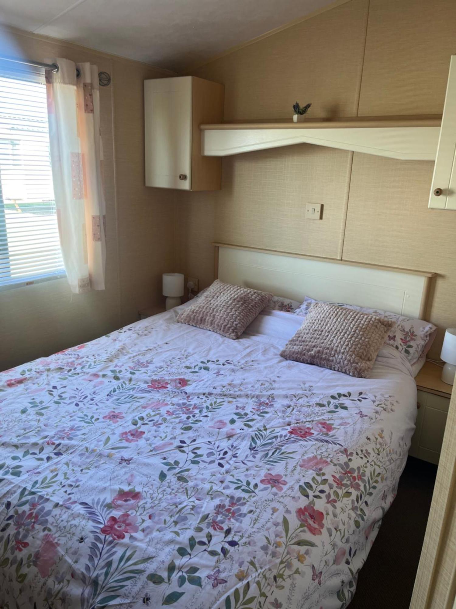 Apartment Browns Caravan Rentals, 8 Berth, The Chase, Ingoldmells Skegness
