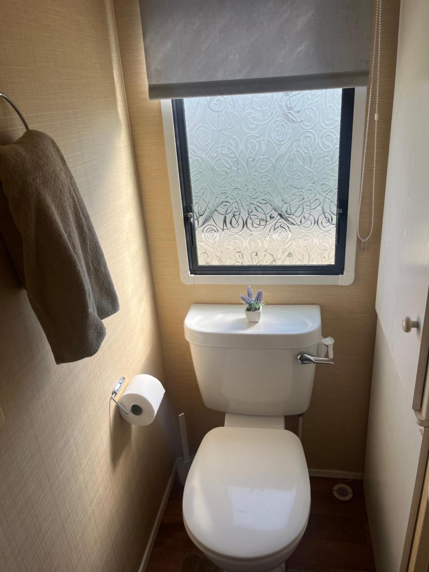 Browns Caravan Rentals, 8 Berth, The Chase, Ingoldmells * Skegness
