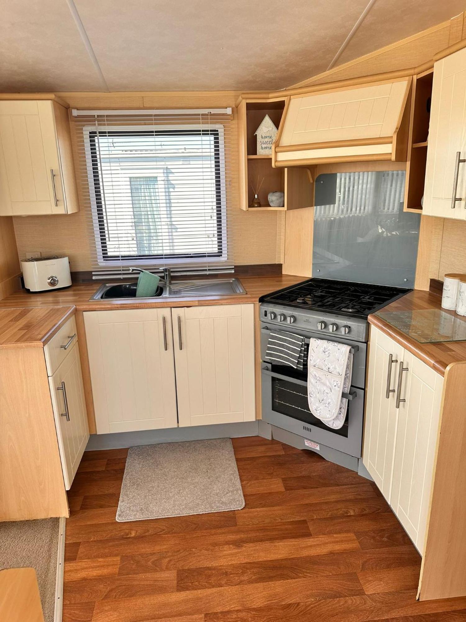 Browns Caravan Rentals, 8 Berth, The Chase, Ingoldmells * Skegness